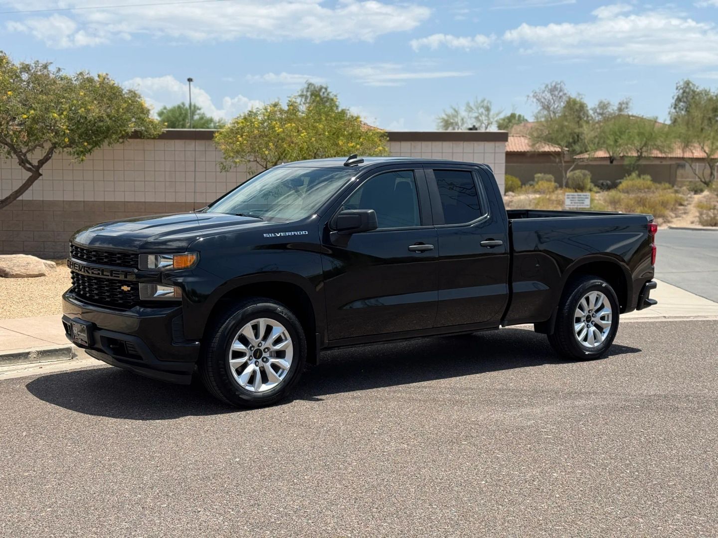 chevrolet silverado 1500 2020 1GCRWBEK4LZ157445 image chevrolet silverado 1500 2020 1GCRWBEK4LZ157445 image